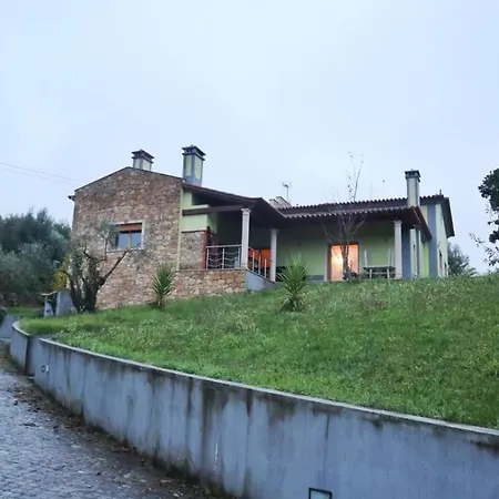 Βίλα Do Alqueidao *